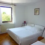 Studio Apartment Ozi